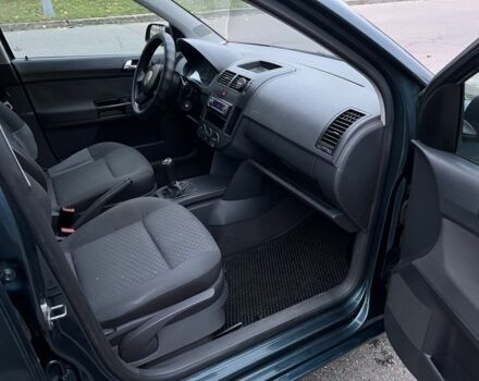 Зеленый Фольксваген Поло, объемом двигателя 1.4 л и пробегом 380 тыс. км за 2850 $, фото 12 на Automoto.ua