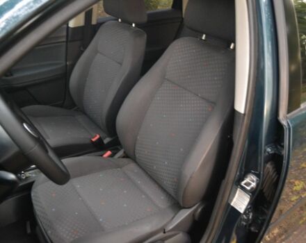 Зелений Фольксваген Поло, об'ємом двигуна 1.4 л та пробігом 230 тис. км за 4995 $, фото 3 на Automoto.ua