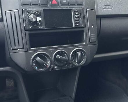 Зеленый Фольксваген Поло, объемом двигателя 1.39 л и пробегом 257 тыс. км за 4999 $, фото 31 на Automoto.ua