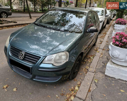Зеленый Фольксваген Поло, объемом двигателя 1.2 л и пробегом 145 тыс. км за 3400 $, фото 3 на Automoto.ua