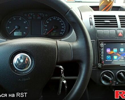 Зеленый Фольксваген Поло, объемом двигателя 1.4 л и пробегом 125 тыс. км за 6000 $, фото 2 на Automoto.ua