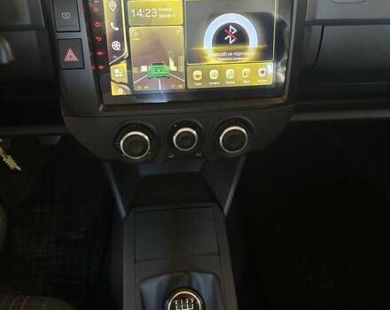 Зелений Фольксваген Поло, об'ємом двигуна 1.4 л та пробігом 32 тис. км за 7000 $, фото 13 на Automoto.ua