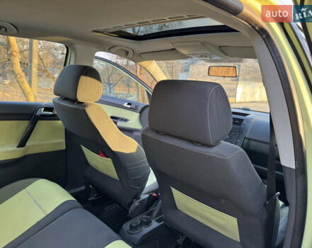 Зеленый Фольксваген Поло, объемом двигателя 1.4 л и пробегом 265 тыс. км за 4900 $, фото 7 на Automoto.ua