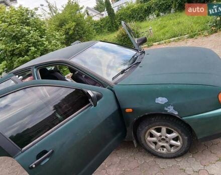 Зелений Фольксваген Поло, об'ємом двигуна 1.6 л та пробігом 66 тис. км за 1700 $, фото 5 на Automoto.ua