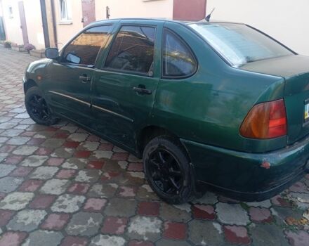 Зеленый Фольксваген Поло, объемом двигателя 0 л и пробегом 290 тыс. км за 1800 $, фото 6 на Automoto.ua