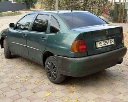 Зеленый Фольксваген Поло, объемом двигателя 1.4 л и пробегом 555 тыс. км за 1375 $, фото 6 на Automoto.ua