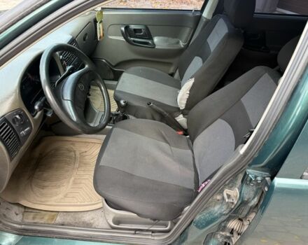 Зеленый Фольксваген Поло, объемом двигателя 1.4 л и пробегом 555 тыс. км за 1375 $, фото 10 на Automoto.ua