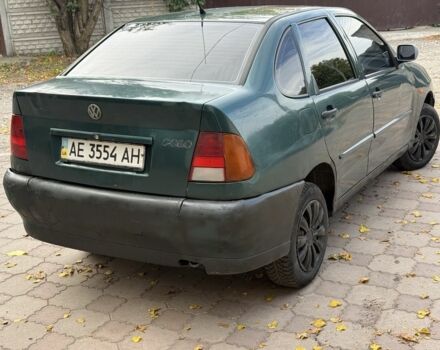 Зеленый Фольксваген Поло, объемом двигателя 1.4 л и пробегом 555 тыс. км за 1375 $, фото 4 на Automoto.ua