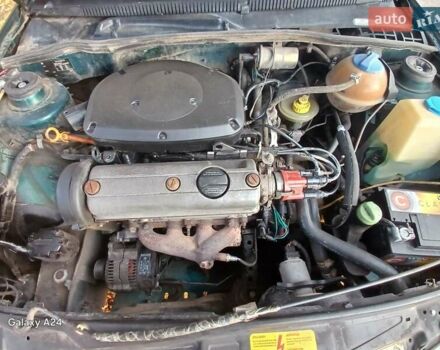 Фольксваген Поло 1998 у Снигиревке на Automoto.ua Зелений Фольксваген Поло, об'ємом двигуна 1.4 л та пробігом 160 тис. км за 1650 $, фото 6 на Automoto.ua