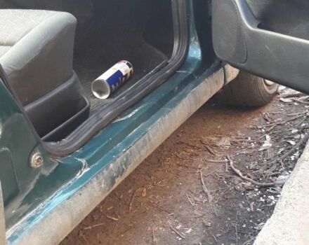 Зеленый Фольксваген Поло, объемом двигателя 1.4 л и пробегом 210 тыс. км за 1500 $, фото 1 на Automoto.ua