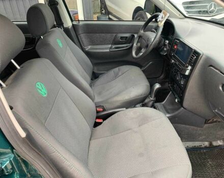 Зеленый Фольксваген Поло, объемом двигателя 1.6 л и пробегом 148 тыс. км за 2799 $, фото 12 на Automoto.ua