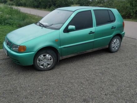 Фольксваген Поло 1996 у Ужгороді на Automoto.ua Зелений Фольксваген Поло, об'ємом двигуна 1.4 л та пробігом 260 тис. км за 800 $, фото 1 на Automoto.ua
