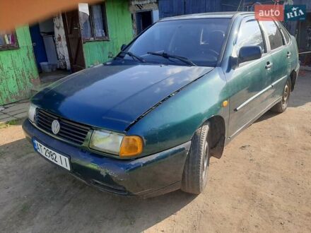 Фольксваген Поло 1997 в Долине на Automoto.ua Зеленый Фольксваген Поло, объемом двигателя 1.39 л и пробегом 200 тыс. км за 1100 $, фото 1 на Automoto.ua