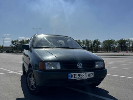 Фольксваген Поло 1998 в Днепре (Днепропетровске) на Automoto.ua Зеленый Фольксваген Поло, объемом двигателя 1.4 л и пробегом 250 тыс. км за 4350 $, фото 1 на Automoto.ua