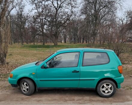 Зеленый Фольксваген Поло, объемом двигателя 1.6 л и пробегом 207 тыс. км за 1300 $, фото 1 на Automoto.ua