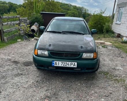 Зелений Фольксваген Поло, об'ємом двигуна 1.6 л та пробігом 274 тис. км за 900 $, фото 1 на Automoto.ua