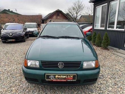 Зеленый Фольксваген Поло, объемом двигателя 1.6 л и пробегом 148 тыс. км за 2799 $, фото 1 на Automoto.ua