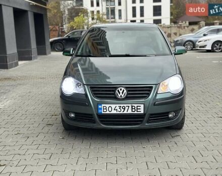 Зеленый Фольксваген Поло, объемом двигателя 1.39 л и пробегом 257 тыс. км за 4999 $, фото 1 на Automoto.ua