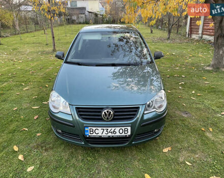 Зелений Фольксваген Поло, об'ємом двигуна 1.39 л та пробігом 198 тис. км за 5400 $, фото 1 на Automoto.ua
