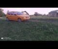 Помаранчевий Фольксваген Поло, об'ємом двигуна 1 л та пробігом 19 тис. км за 1800 $, фото 1 на Automoto.ua