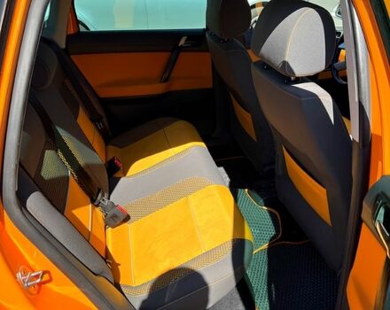 Оранжевый Фольксваген Поло, объемом двигателя 1.4 л и пробегом 222 тыс. км за 5000 $, фото 7 на Automoto.ua