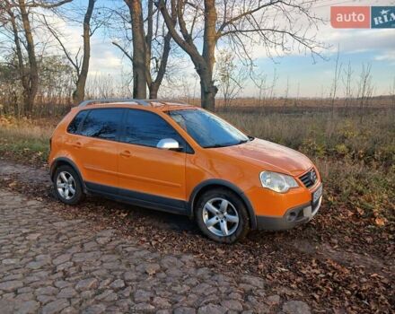 Помаранчевий Фольксваген Поло, об'ємом двигуна 1.39 л та пробігом 196 тис. км за 6700 $, фото 8 на Automoto.ua