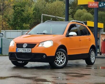 Оранжевый Фольксваген Поло, объемом двигателя 1.4 л и пробегом 230 тыс. км за 4850 $, фото 3 на Automoto.ua