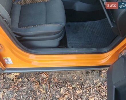 Помаранчевий Фольксваген Поло, об'ємом двигуна 1.39 л та пробігом 196 тис. км за 6700 $, фото 16 на Automoto.ua