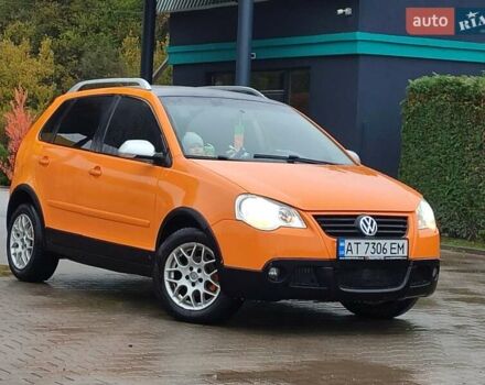Оранжевый Фольксваген Поло, объемом двигателя 1.4 л и пробегом 230 тыс. км за 4850 $, фото 4 на Automoto.ua
