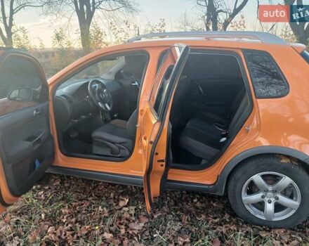 Помаранчевий Фольксваген Поло, об'ємом двигуна 1.39 л та пробігом 196 тис. км за 6700 $, фото 13 на Automoto.ua
