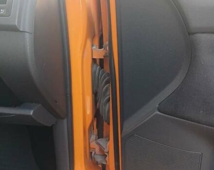 Помаранчевий Фольксваген Поло, об'ємом двигуна 1.39 л та пробігом 196 тис. км за 6700 $, фото 26 на Automoto.ua