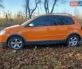 Помаранчевий Фольксваген Поло, об'ємом двигуна 1.39 л та пробігом 196 тис. км за 6700 $, фото 6 на Automoto.ua