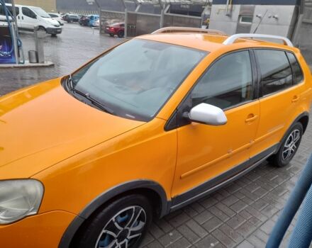 Помаранчевий Фольксваген Поло, об'ємом двигуна 1.4 л та пробігом 160 тис. км за 5200 $, фото 3 на Automoto.ua