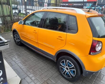 Помаранчевий Фольксваген Поло, об'ємом двигуна 1.4 л та пробігом 160 тис. км за 5200 $, фото 4 на Automoto.ua