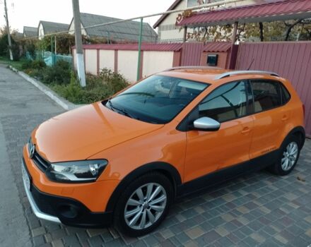 Оранжевый Фольксваген Поло, объемом двигателя 1.2 л и пробегом 251 тыс. км за 5200 $, фото 3 на Automoto.ua