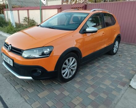 Оранжевый Фольксваген Поло, объемом двигателя 1.2 л и пробегом 251 тыс. км за 5200 $, фото 2 на Automoto.ua