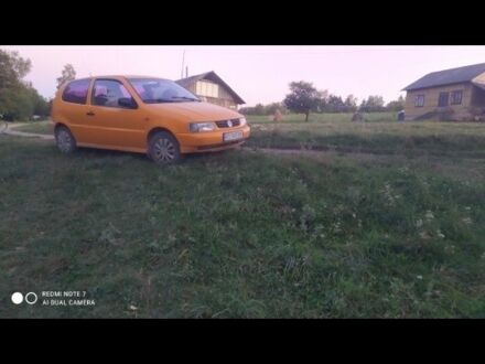 Фольксваген Поло 1995 в Черновцах на Automoto.ua Оранжевый Фольксваген Поло, объемом двигателя 1 л и пробегом 19 тыс. км за 80000 $, фото 1 на Automoto.ua