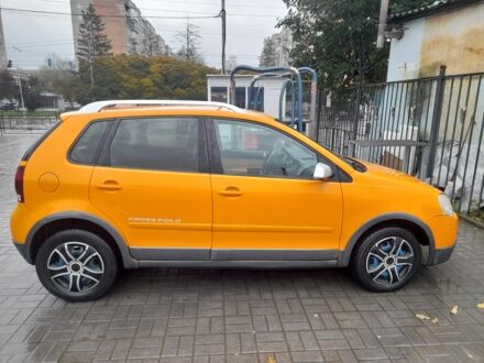 Помаранчевий Фольксваген Поло, об'ємом двигуна 1.4 л та пробігом 160 тис. км за 5200 $, фото 1 на Automoto.ua