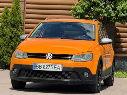 Фольксваген Поло 2012 у Києві на Automoto.ua Помаранчевий Фольксваген Поло, об'ємом двигуна 1.2 л та пробігом 116 тис. км за 8800 $, фото 1 на Automoto.ua