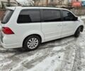 Белый Фольксваген Рутан, объемом двигателя 3.6 л и пробегом 319 тыс. км за 11200 $, фото 2 на Automoto.ua