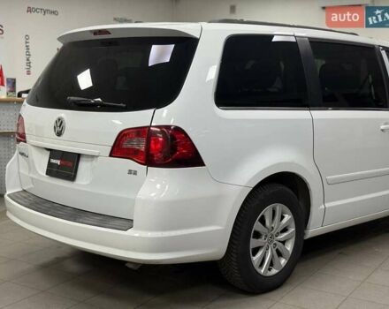 Белый Фольксваген Рутан, объемом двигателя 3.61 л и пробегом 200 тыс. км за 12490 $, фото 12 на Automoto.ua