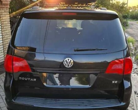 Черный Фольксваген Рутан, объемом двигателя 3.6 л и пробегом 150 тыс. км за 11390 $, фото 14 на Automoto.ua