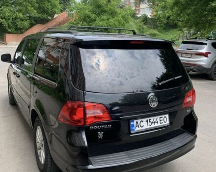 Чорний Фольксваген Рутан, об'ємом двигуна 3.6 л та пробігом 342 тис. км за 11000 $, фото 3 на Automoto.ua