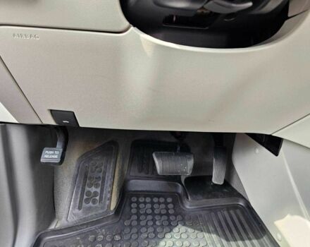 Фольксваген Рутан 2013 у Києві на Automoto.ua Чорний Фольксваген Рутан, об'ємом двигуна 3.6 л та пробігом 170 тис. км за 14800 $, фото 21 на Automoto.ua