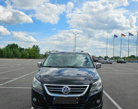 Фольксваген Рутан 2013 у Києві на Automoto.ua Чорний Фольксваген Рутан, об'ємом двигуна 3.6 л та пробігом 170 тис. км за 14800 $, фото 7 на Automoto.ua