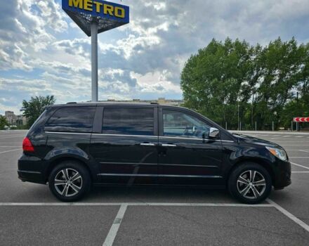 Фольксваген Рутан 2013 у Києві на Automoto.ua Чорний Фольксваген Рутан, об'ємом двигуна 3.6 л та пробігом 170 тис. км за 14800 $, фото 3 на Automoto.ua