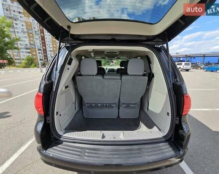 Фольксваген Рутан 2013 в Киеве на Automoto.ua Черный Фольксваген Рутан, объемом двигателя 3.6 л и пробегом 170 тыс. км за 15200 $, фото 29 на Automoto.ua