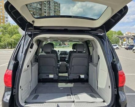 Фольксваген Рутан 2013 в Киеве на Automoto.ua Черный Фольксваген Рутан, объемом двигателя 3.6 л и пробегом 170 тыс. км за 15200 $, фото 32 на Automoto.ua