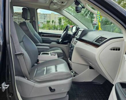 Черный Фольксваген Рутан, объемом двигателя 3.6 л и пробегом 170 тыс. км за 13300 $, фото 14 на Automoto.ua