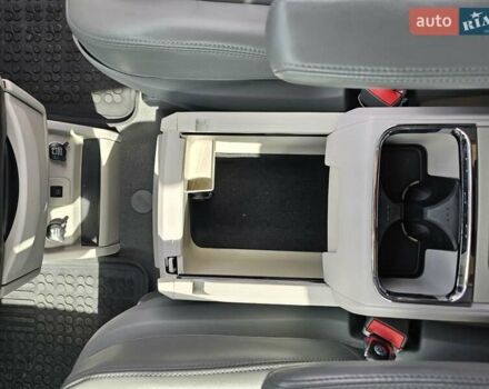 Фольксваген Рутан 2013 в Киеве на Automoto.ua Черный Фольксваген Рутан, объемом двигателя 3.6 л и пробегом 170 тыс. км за 15200 $, фото 27 на Automoto.ua